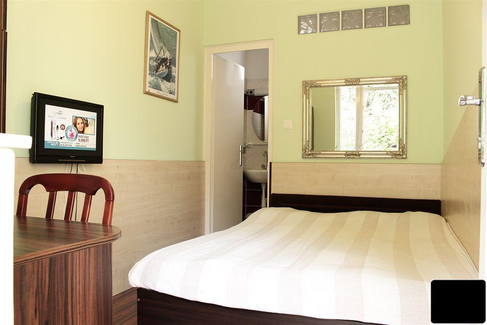Bella Villa Siofok Exterior photo